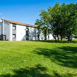 Hotel Sure By Western Les Portes De Montauban Campsas