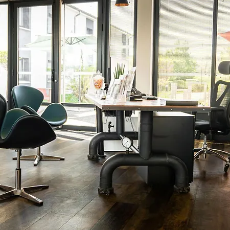 Hotel Sure By Western Les Portes De Montauban 3*