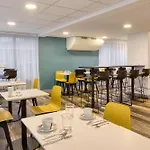 Sure By Western Les Portes De Montauban Hotel