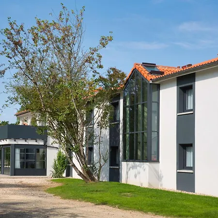 Sure By Western Les Portes De Montauban Szálloda