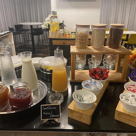 Sure By Western Les Portes De Montauban Szálloda 3*