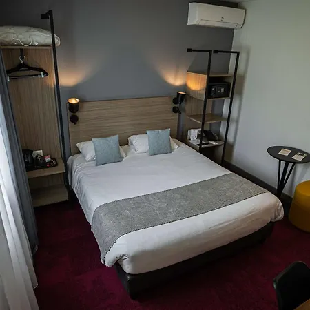 Sure By Western Les Portes De Montauban 3* Campsas