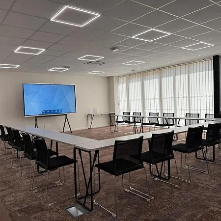 Sure By Western Les Portes De Montauban Szálloda