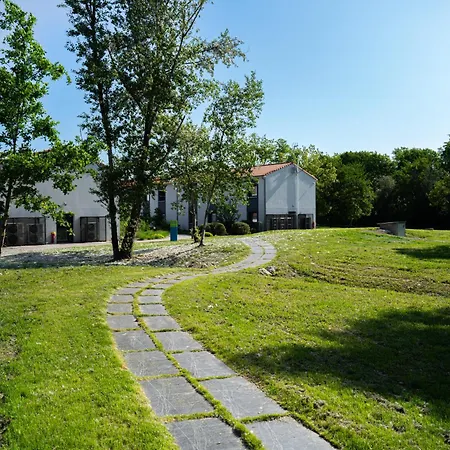 מלון Sure By Western Les Portes De Montauban Campsas