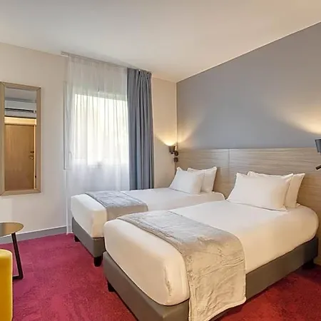 Sure By Western Les Portes De Montauban Campsas