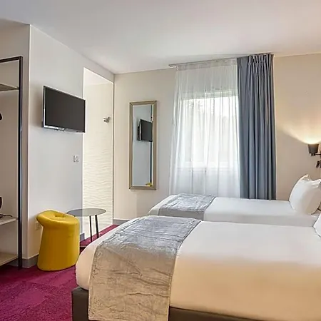 Sure By Western Les Portes De Montauban Hotel Campsas