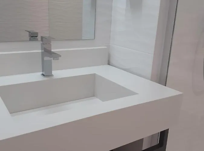 Sure By Western Les Portes De Montauban Hotel 3*