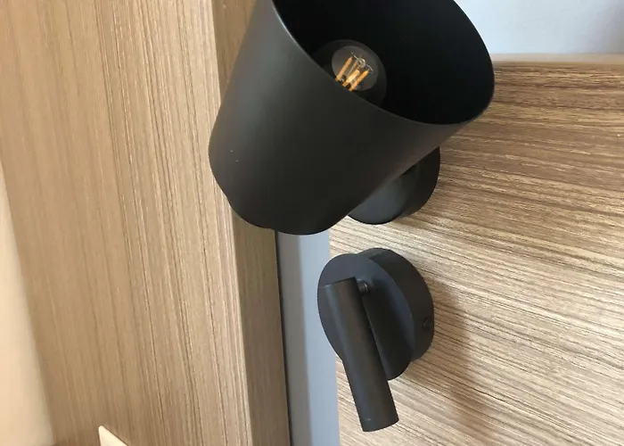 Sure By Western Les Portes De Montauban 3* Campsas